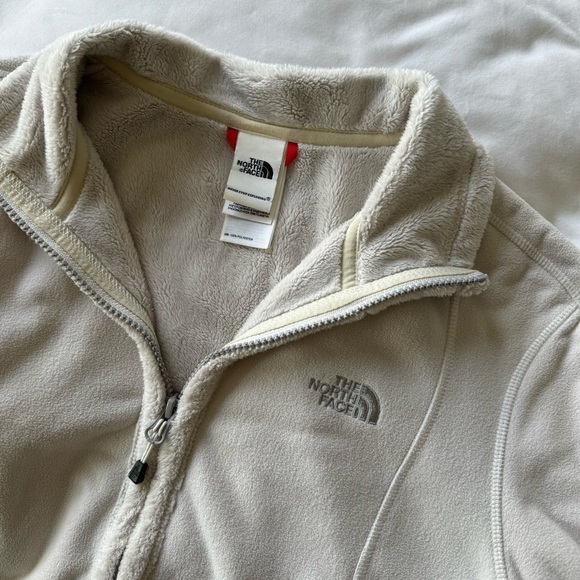 The North Face Beige Fleece Jacket - Picture 5 of 5